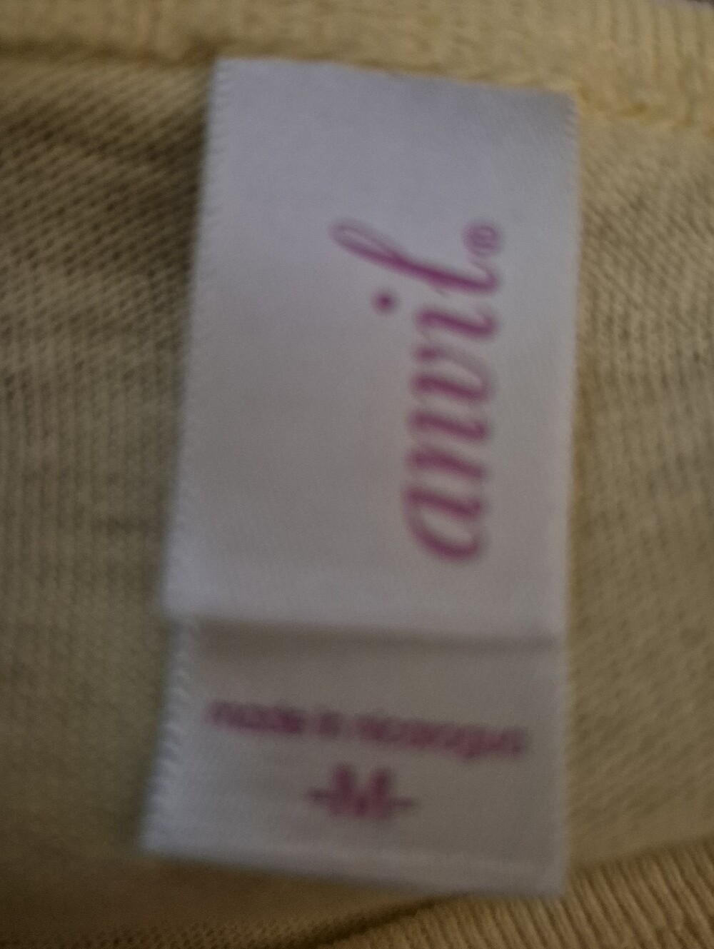 8 Women's Tank Tops 5 size Med 3 Sm Most Unworn Quality Brands 8 For Only $14 - Picture 15 of 15